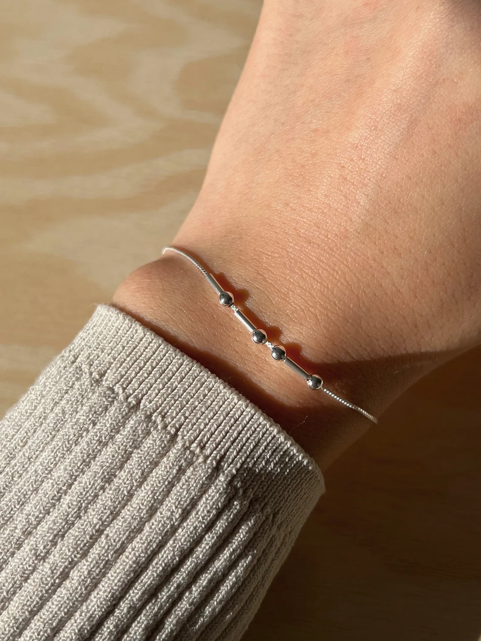 Hidden message jewel - Morse code