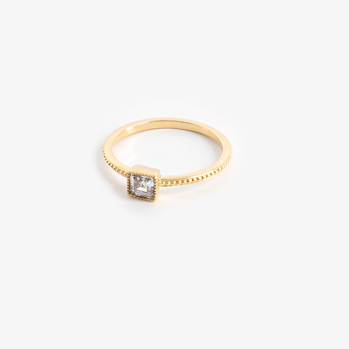 Gold-plated gemstone ring 