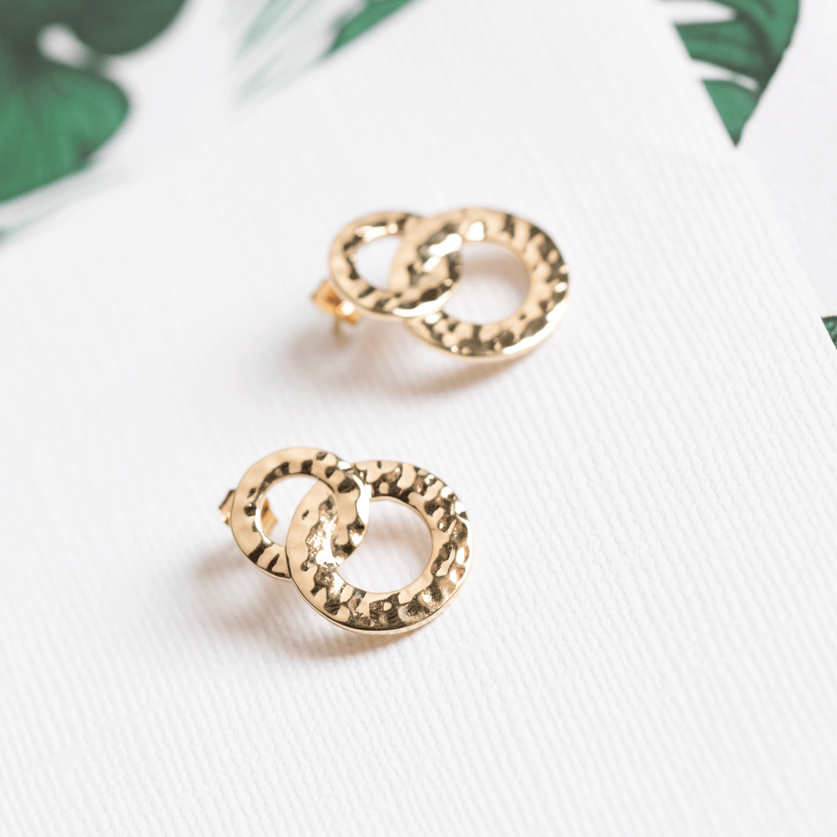 Inseparable earrings