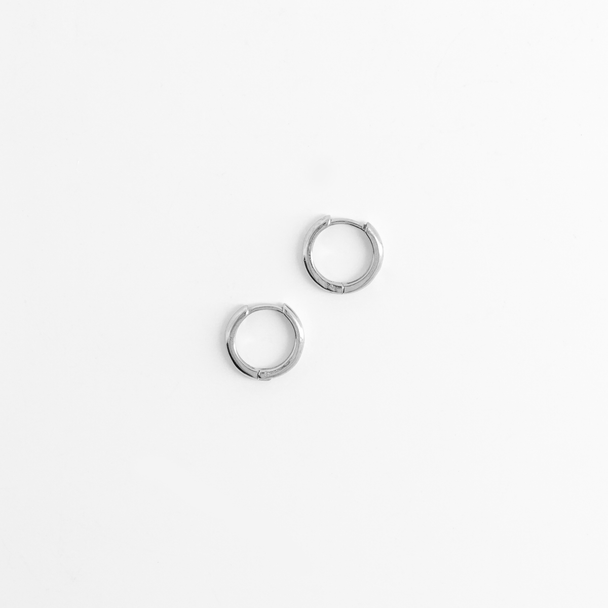 Créoles silver top view