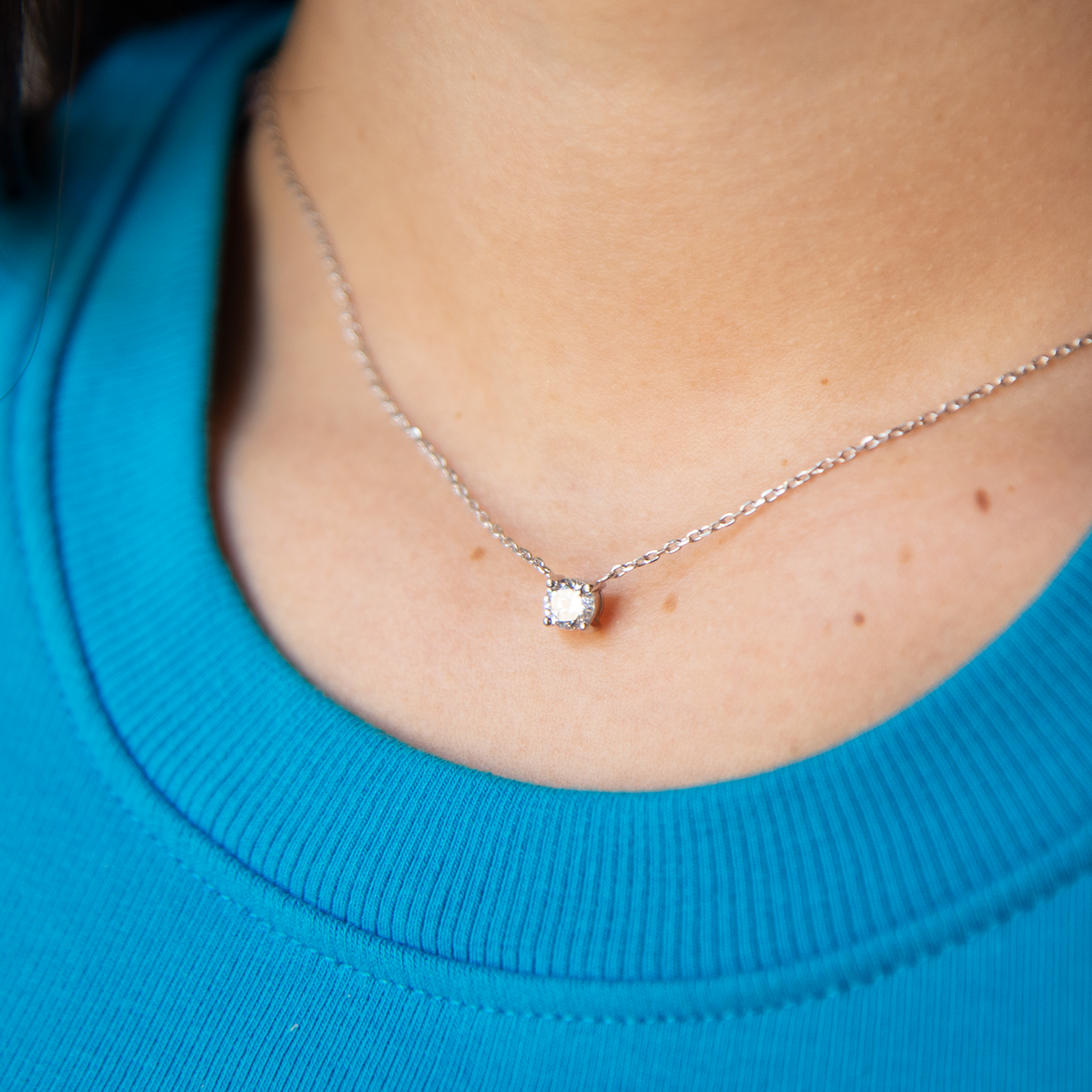 Collier argent zirconium vue portée