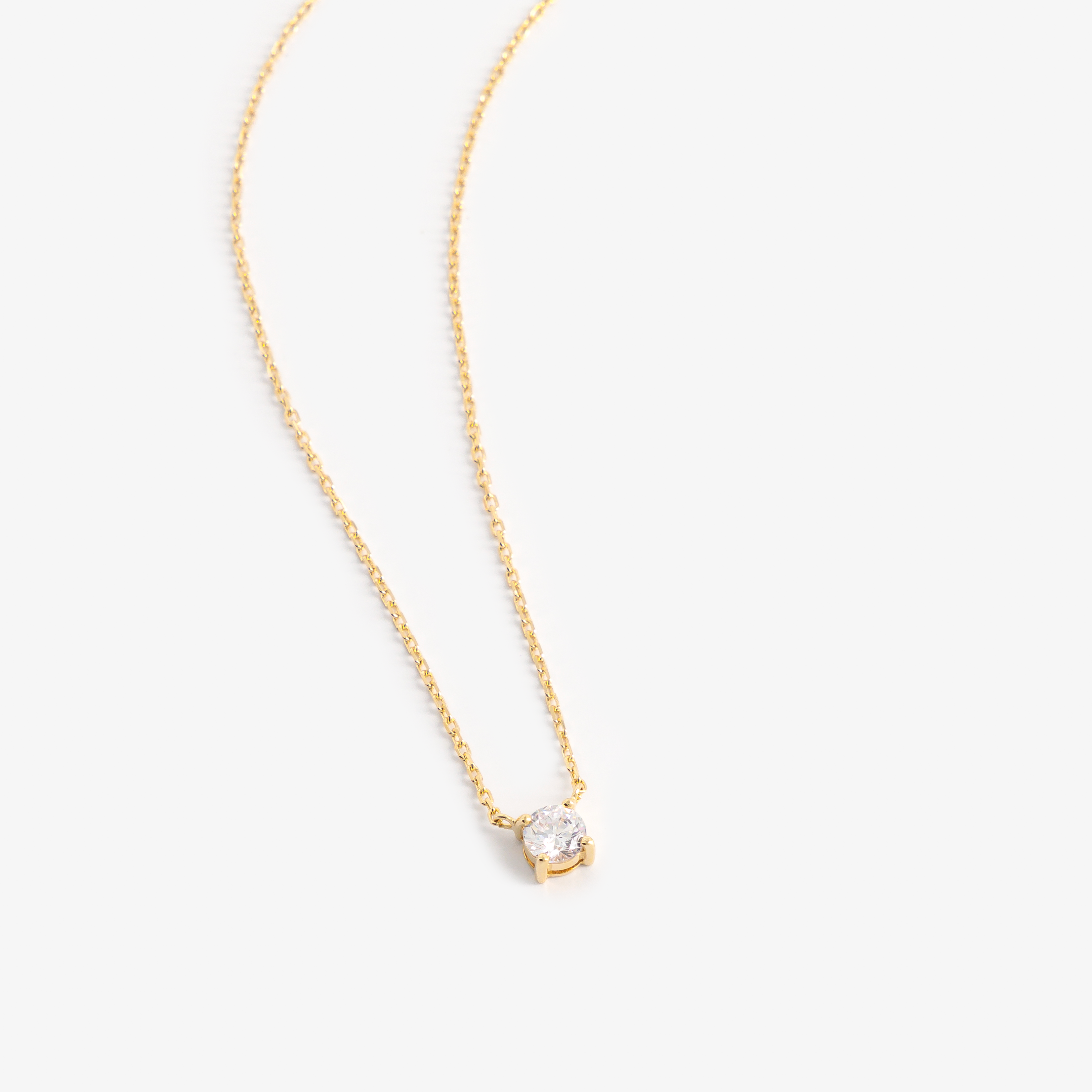 Collier oxyde de zirconium plaqué or