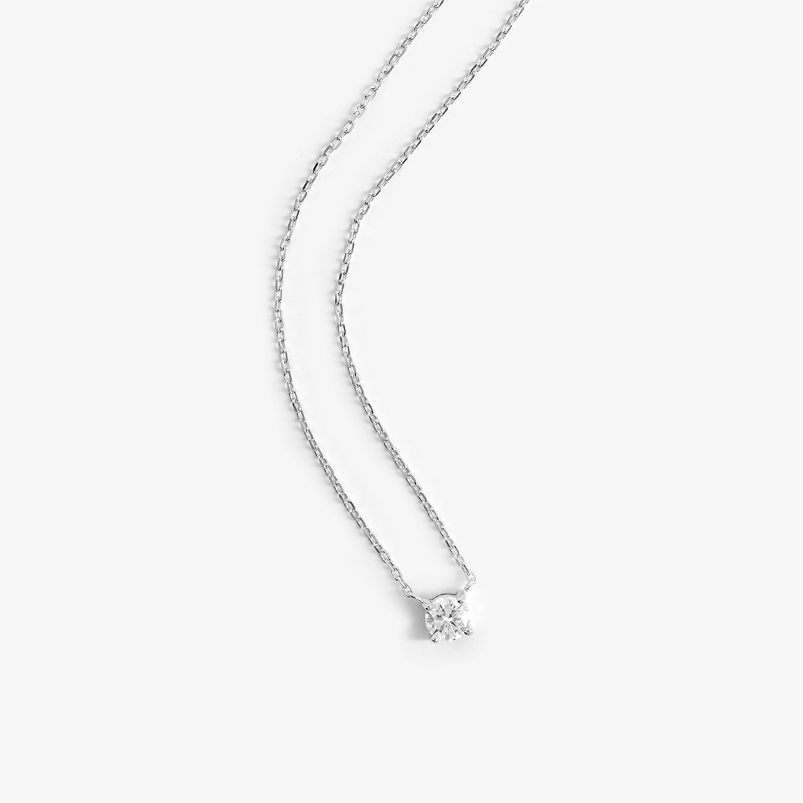 Collier argent zirconium vue de face